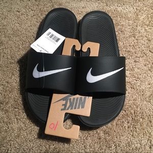 New Nike Men’s Kawa Slides Sandals Black Sandals
